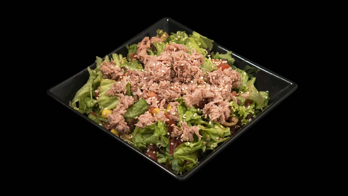 Tuna (posno) obrok salata