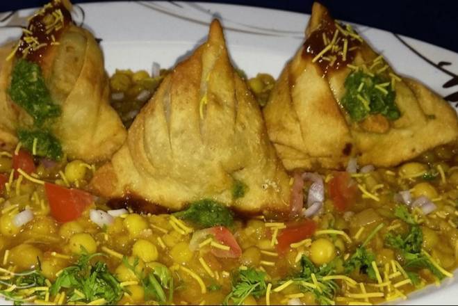 Samosa Chaat