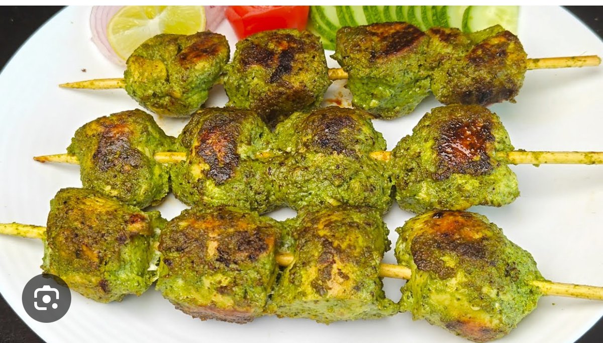 11. Haryali chicken tikka