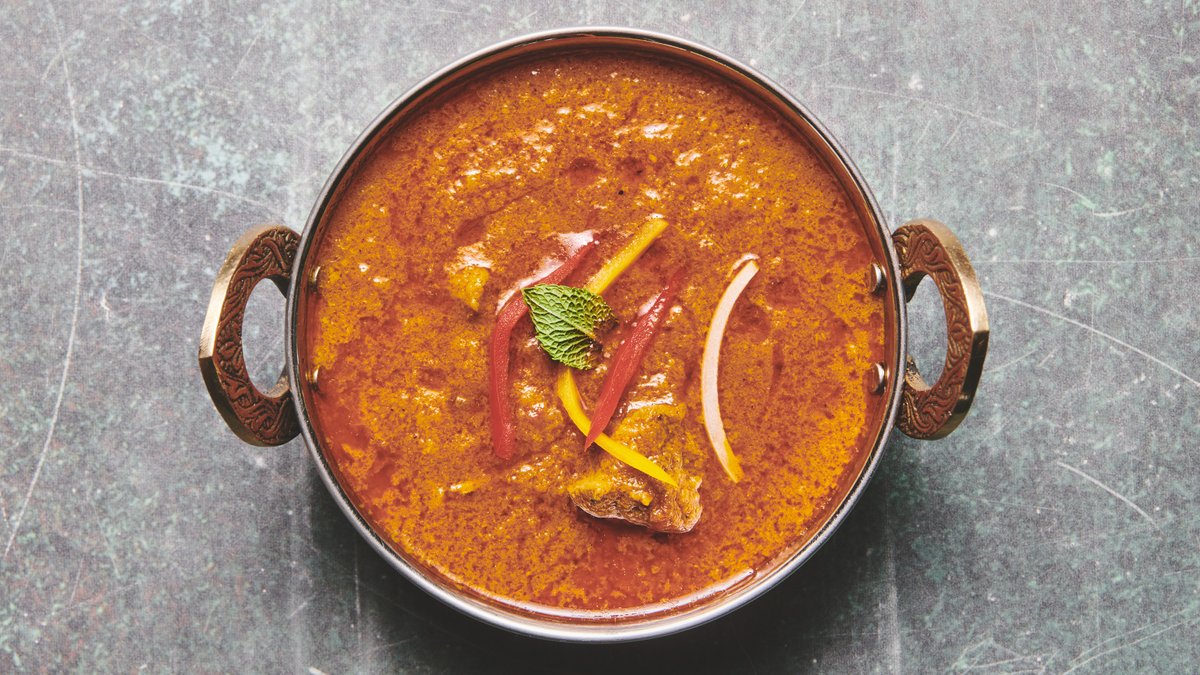23. Lam Rogan Josh