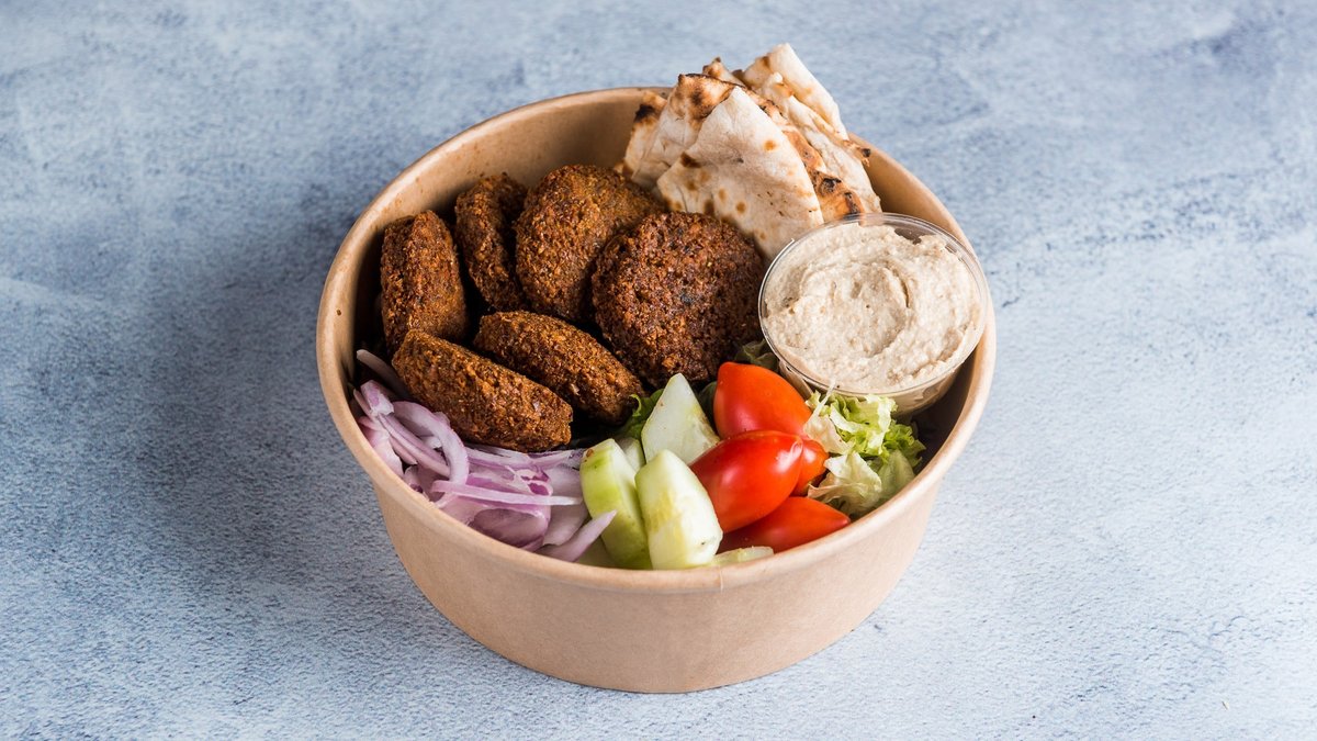Open Falafel με Naan Bread