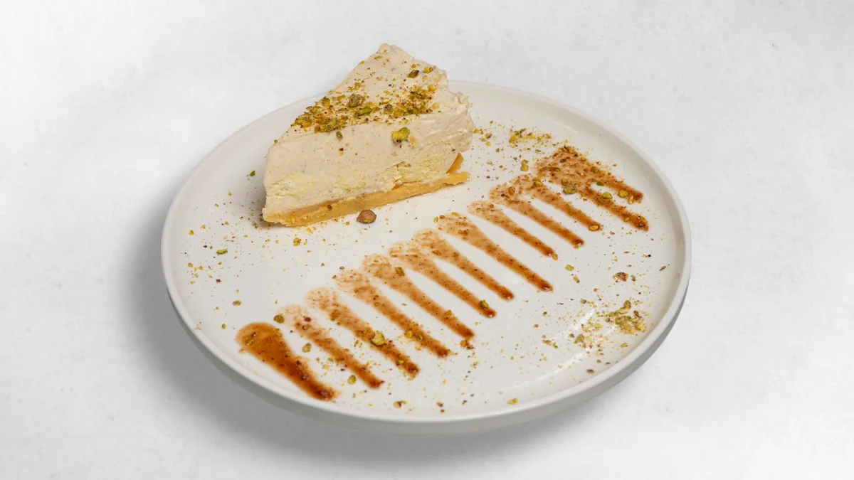 Soan Papadi Rasmalai Cheesecake
