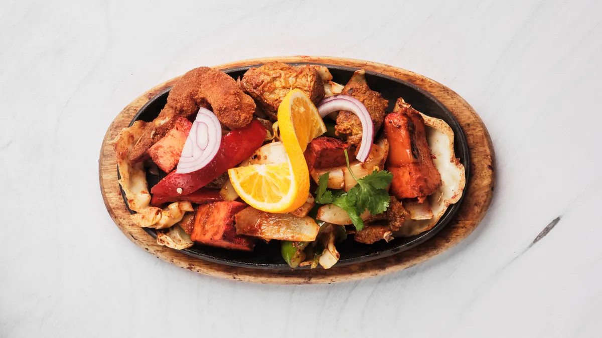 Chicken Tikka Sizlar