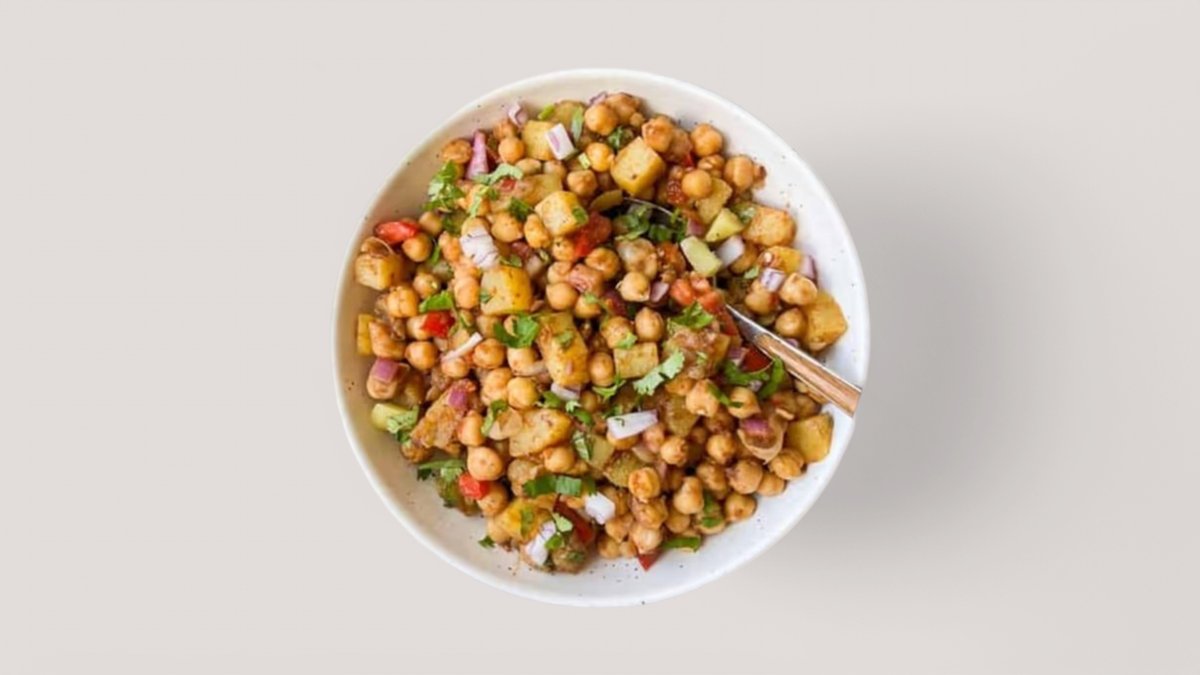 Alu Chana Chaat