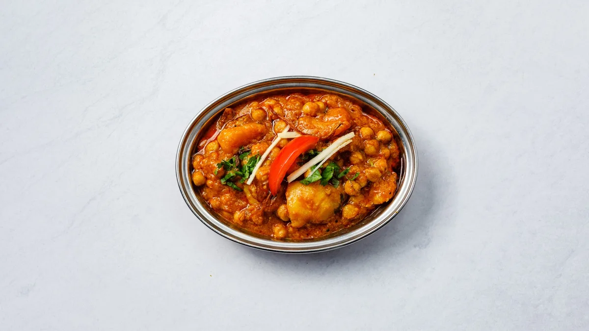 82. Aloo Chana