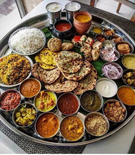 Combo Maharaja Thali / Plato Rey