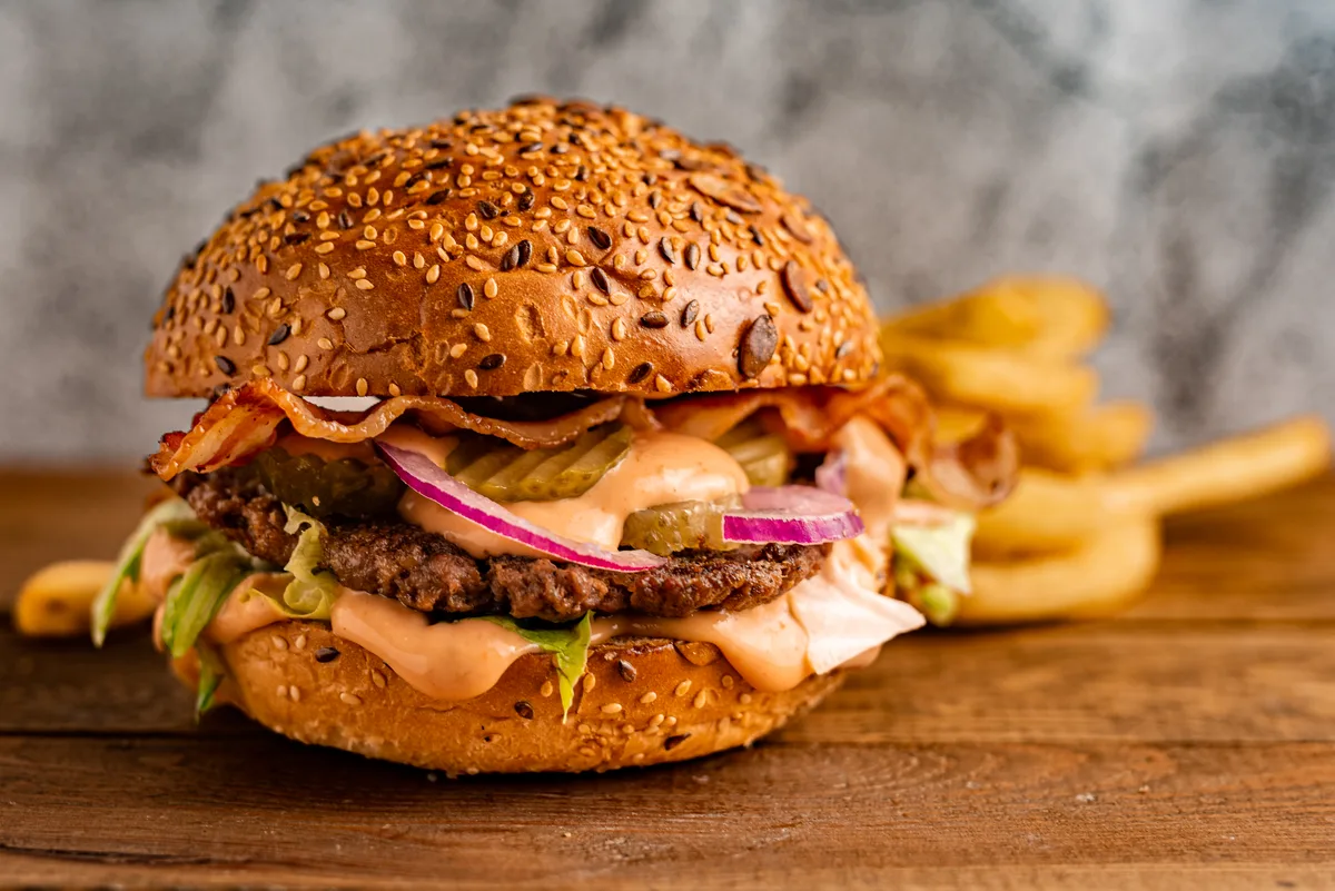 BBQ bacon burger