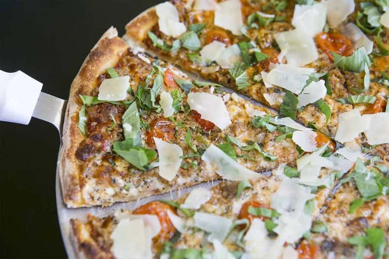 Infernos Scorpion Pepper Pizza (14")