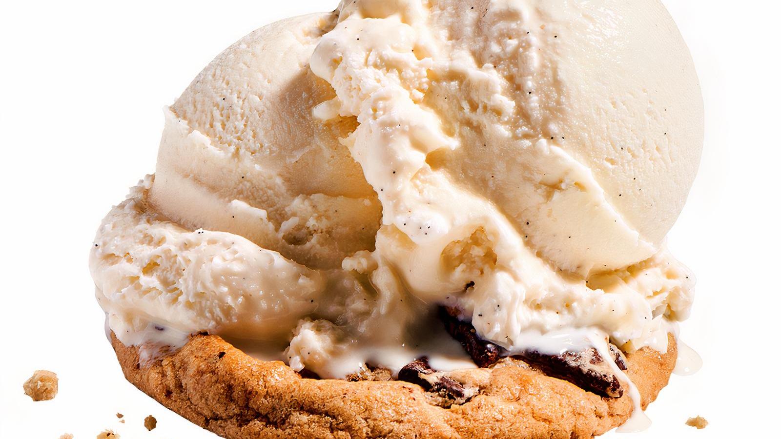 Ice Cream on a Classic Cookie