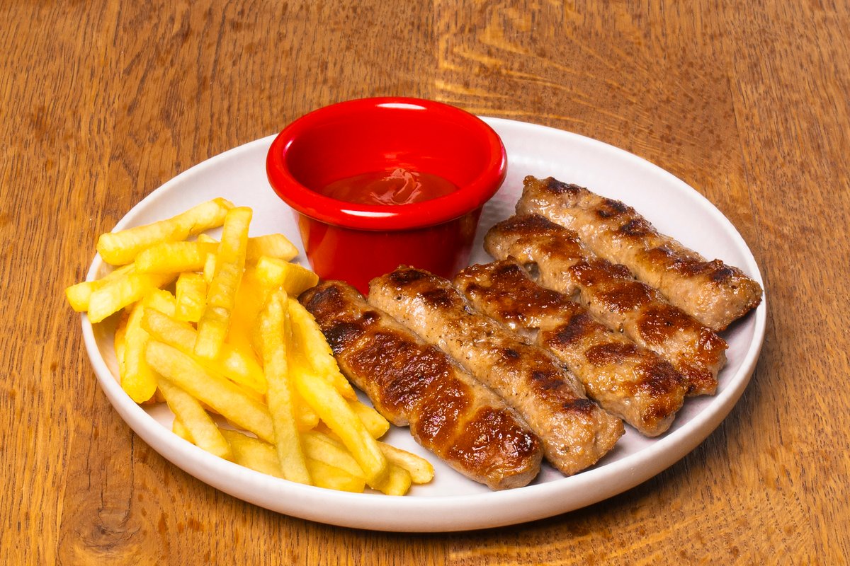 ĆEVAPI I POMFRIT