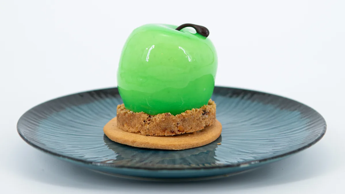 JABUKA-CIMET CHEESECAKE
