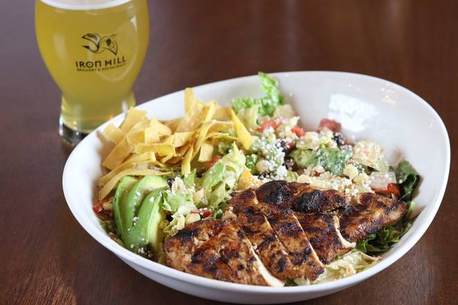 Southwestern Grilled Chicken Salad