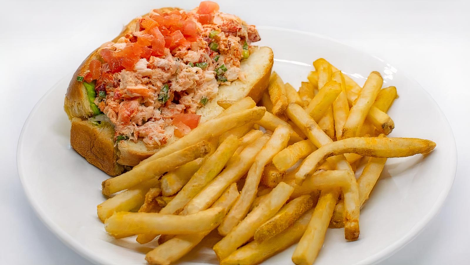 LOBSTER ROLL