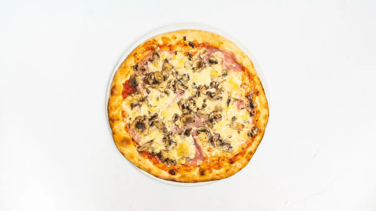 Prosciutto funghi