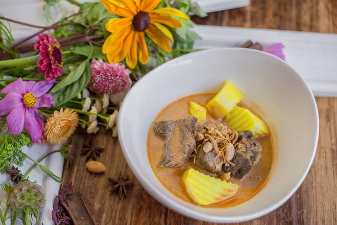 Massaman Neur ( A la carte)