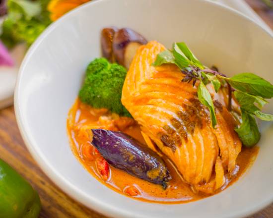 Salmon Curry ( A la carte)