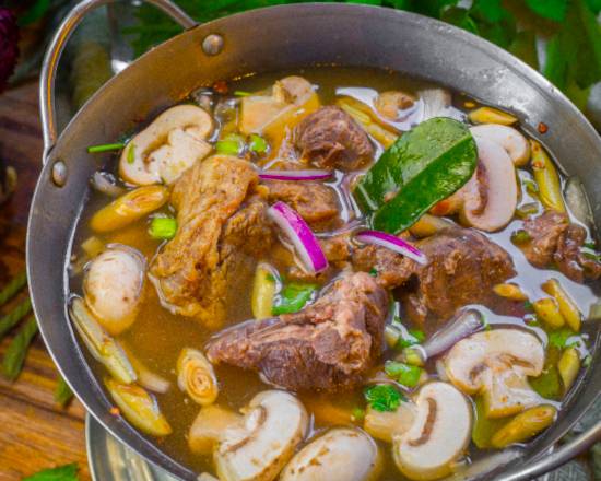 Tom Zapp Nuer Puy Soup