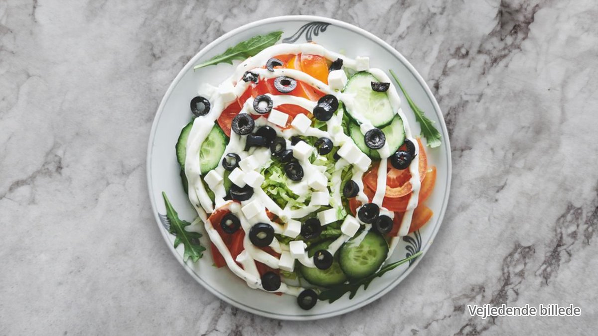 76. Græsk salat (V)