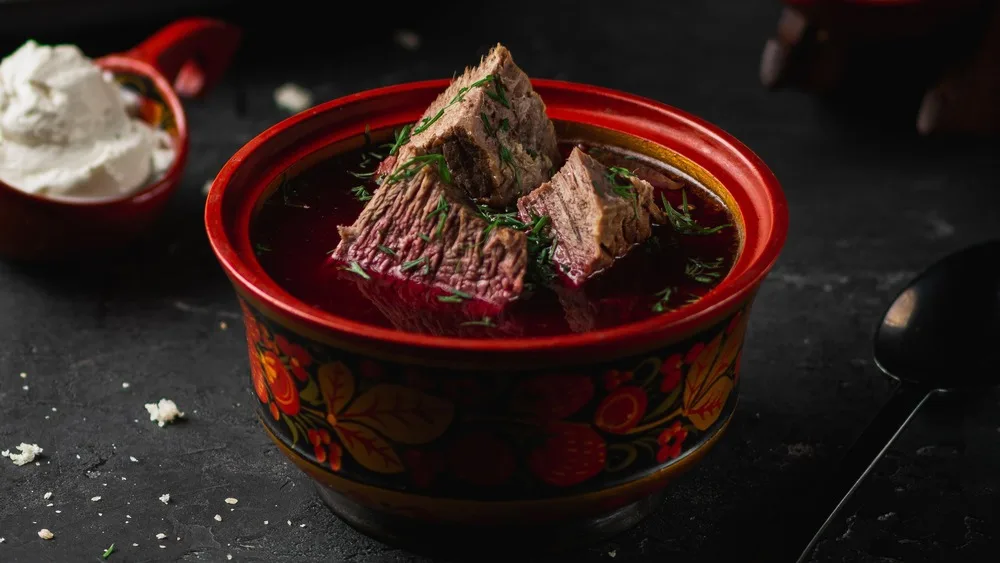 Borsch with Meat + Sour Cream and Bread
