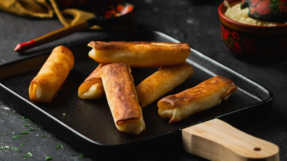 Rolled pancakes with beef 6 pcs