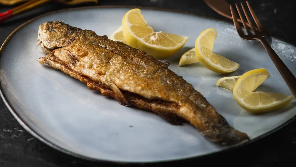 Trout with rice and vegetables