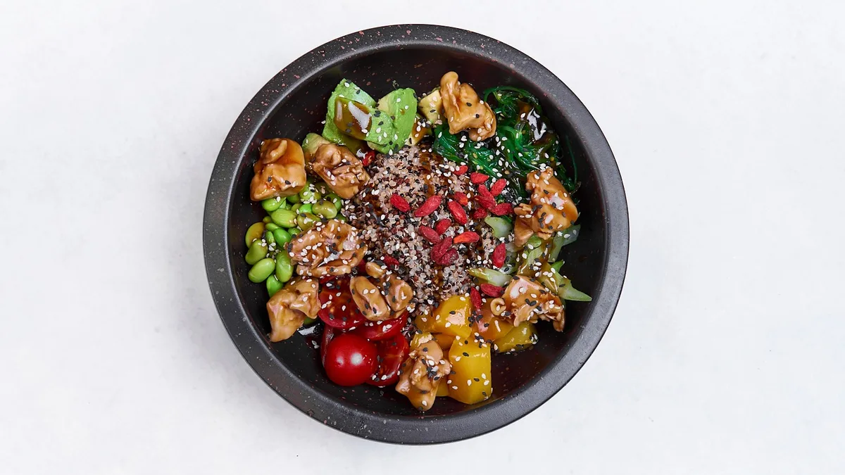 Feelgood Bowl mit mariniertem Hähnchen