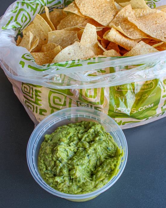 Guacamole 16 oz