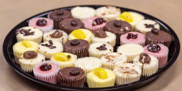 Bite-Sized Cheesecake Tray