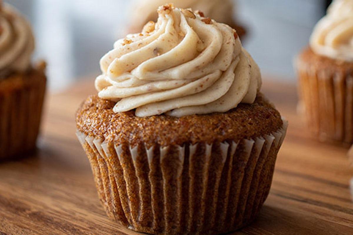 Mom's Carrot Cake Cupcake (with Pecans)