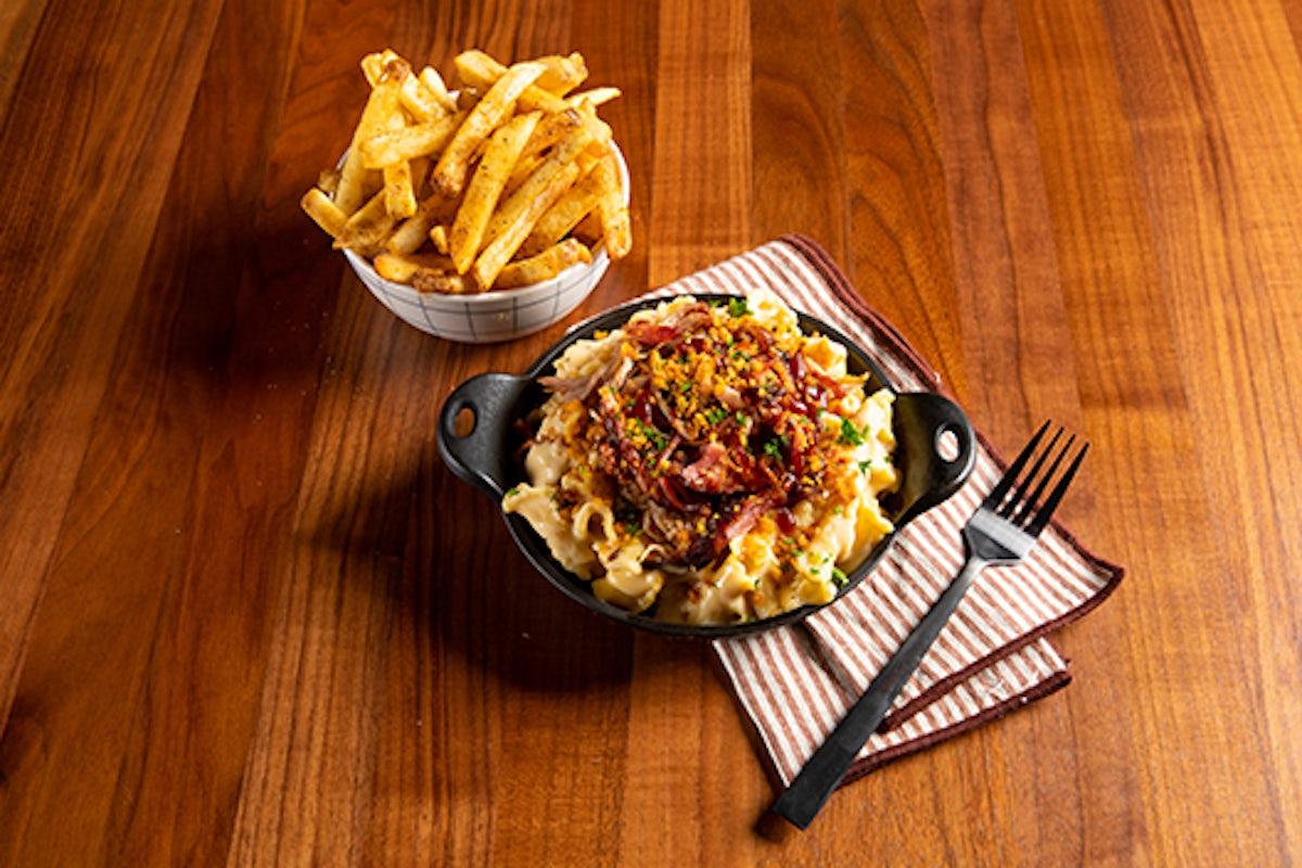 Pulled Pork Mac and Cheese Dinner