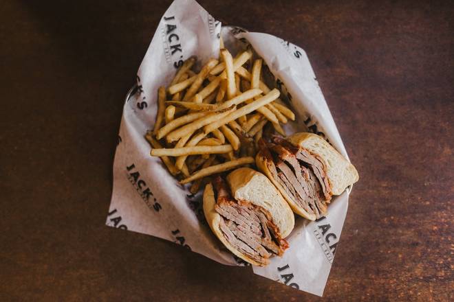 Tri-Tip Sandwich
