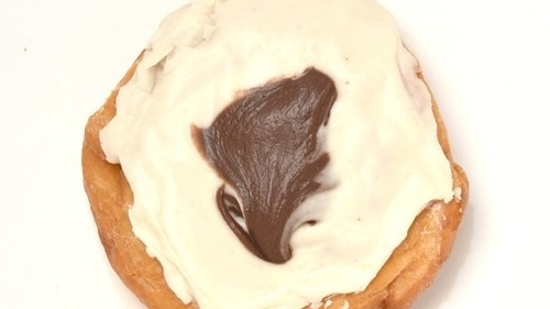 Peanut Butter Iced Roll