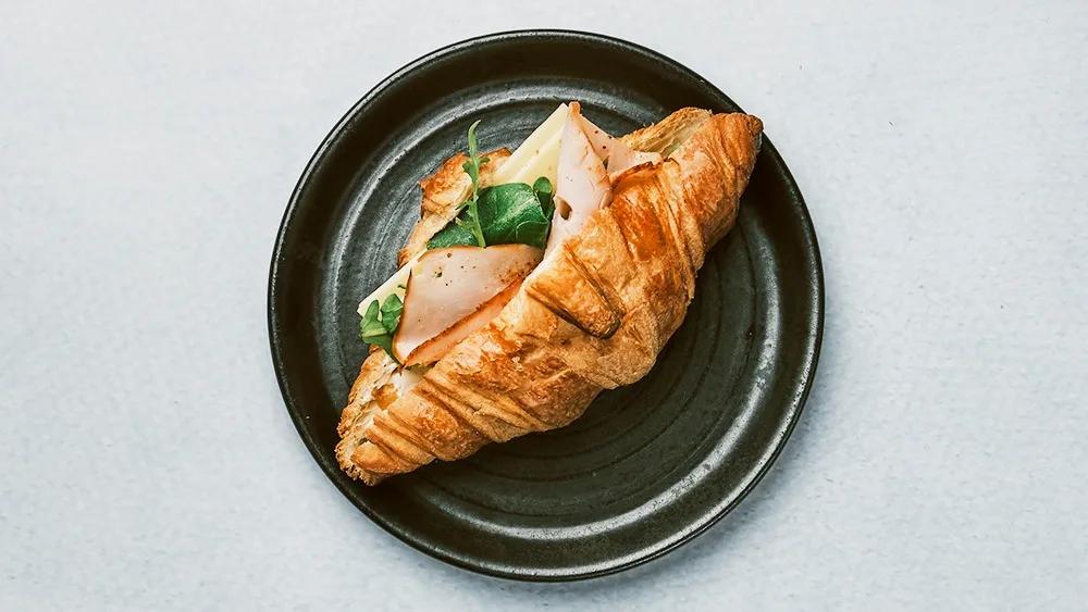 Croissant med Ost and Skinka