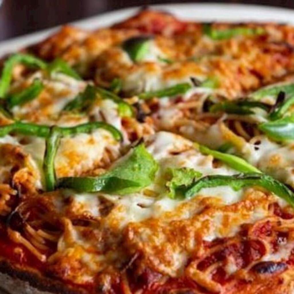 12" La pizza-ghetti / 12" Pizza-Ghetti