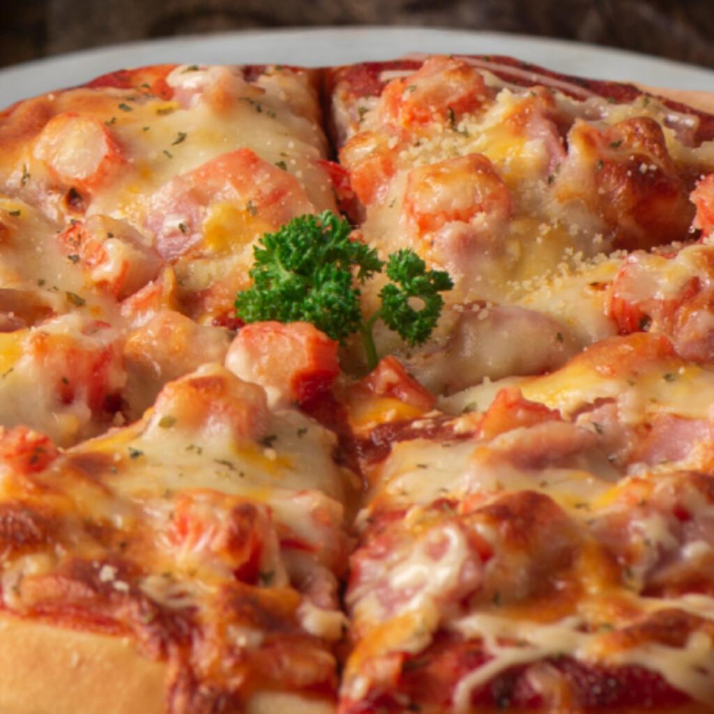 14" Pizza fruit de mer / 14" Seafood Pizza