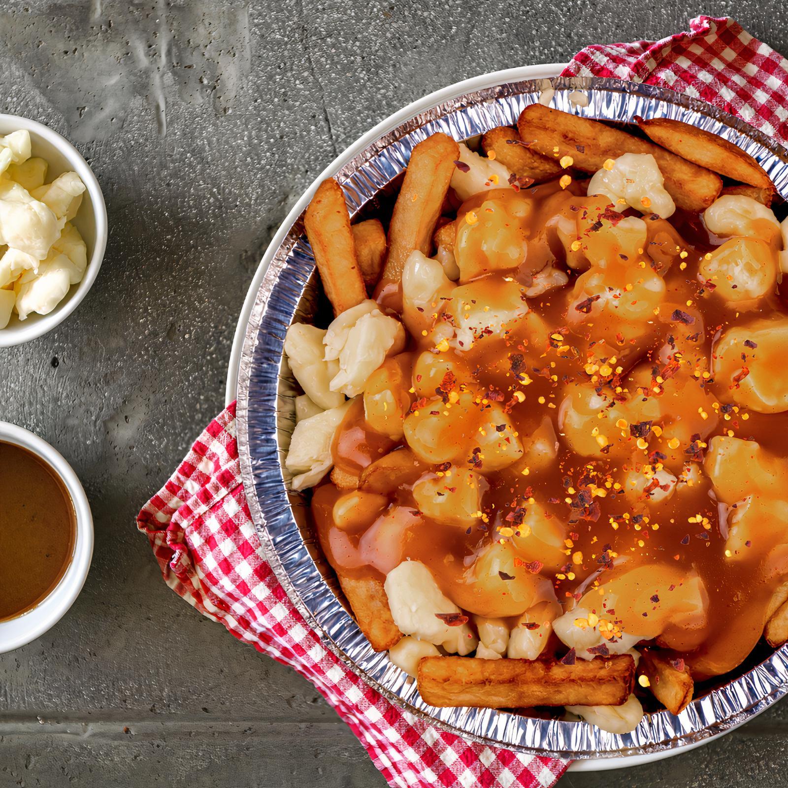 Poutine épicé 46oz / Spicy Poutine 46oz