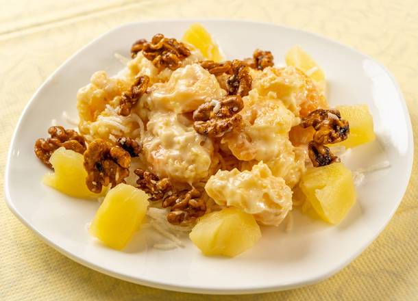 Prawns with Honey Walnuts (合桃蝦)