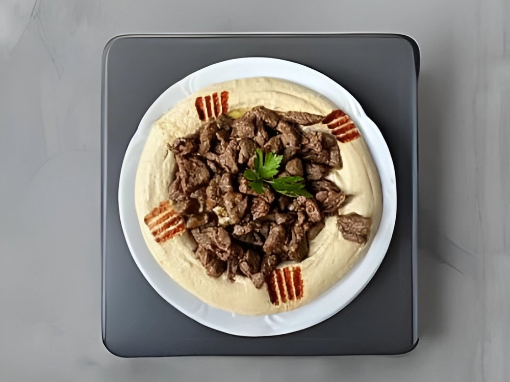 Hummus s masem
