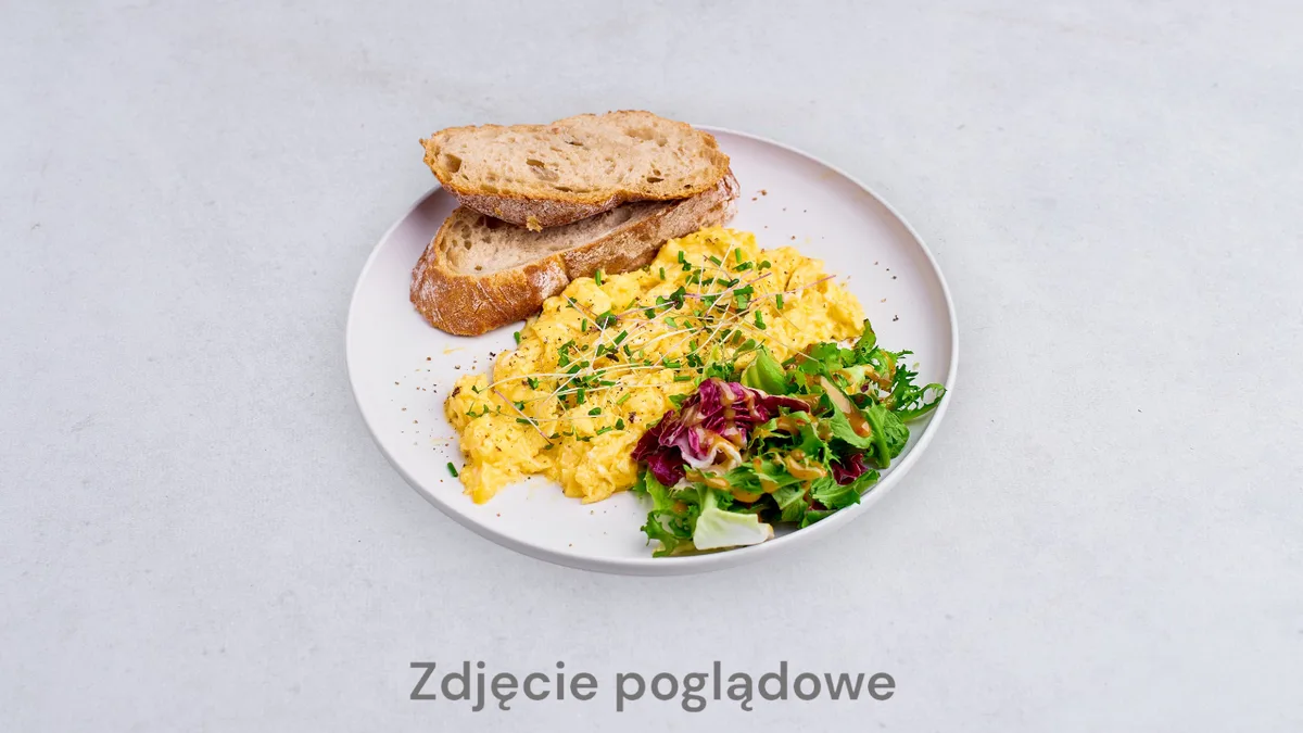 Jajecznica na bogato