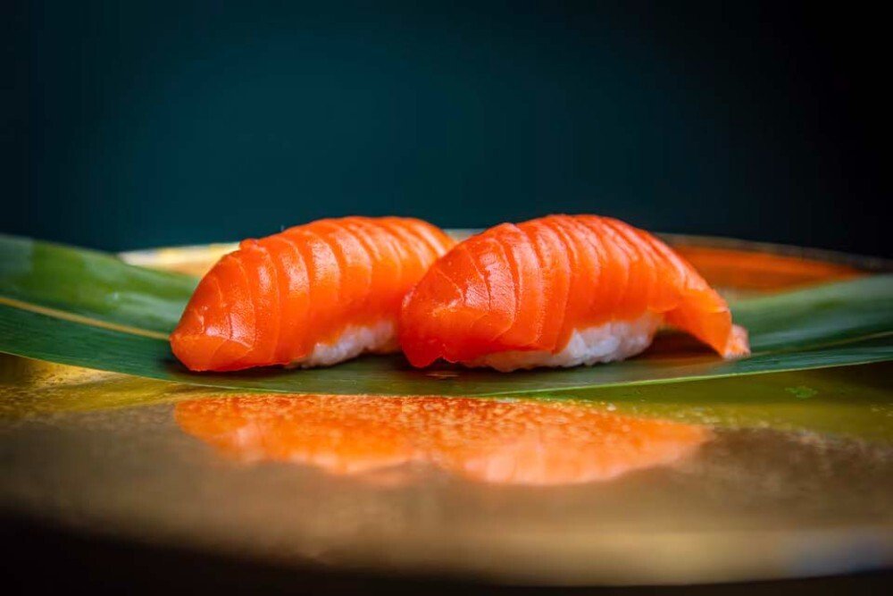Lõhe Nigiri (2 tk)