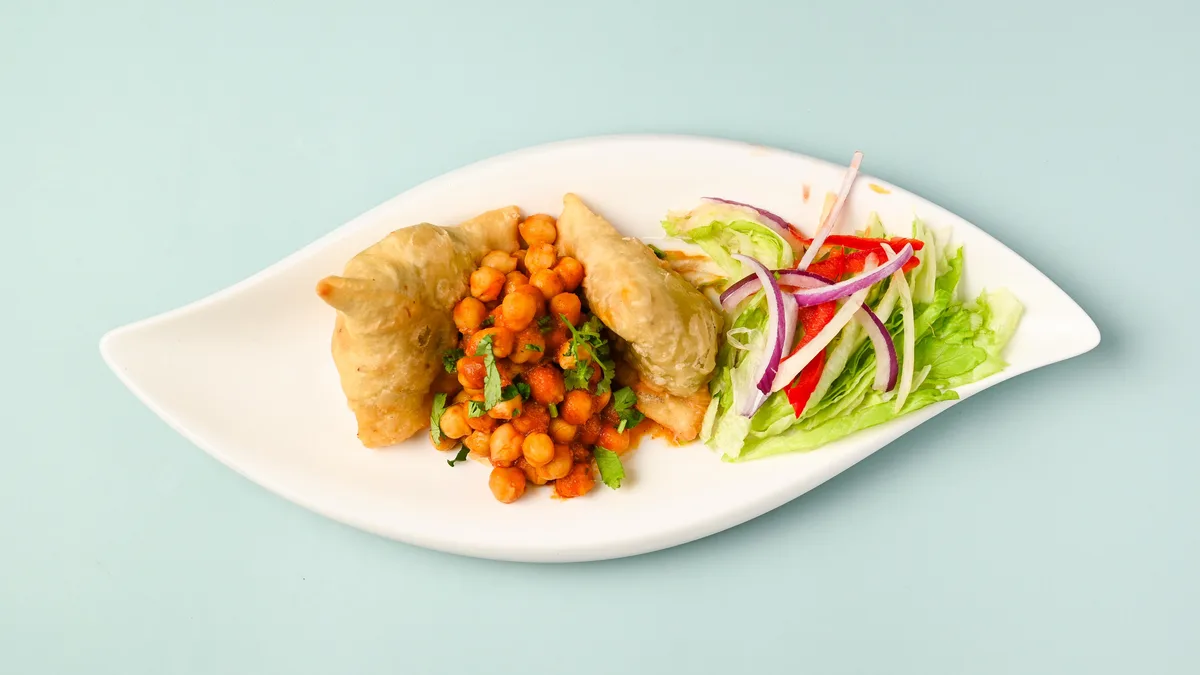 17. Samosa Chat