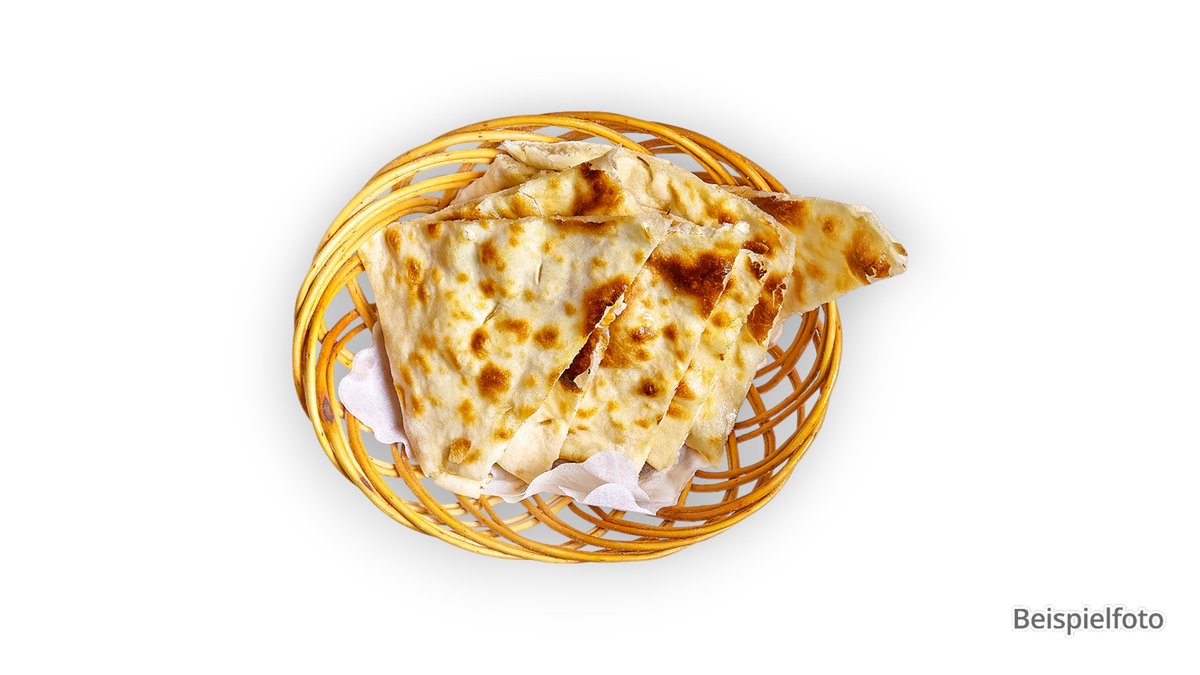 23. Keema Naan