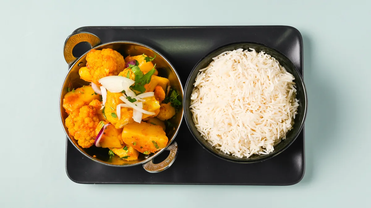 63. Aloo Gobhi Masaledar