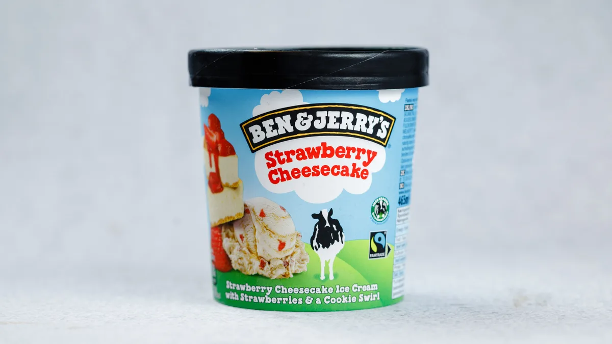 Ben and Jerry's Strawberry Cheesecake 465 ml