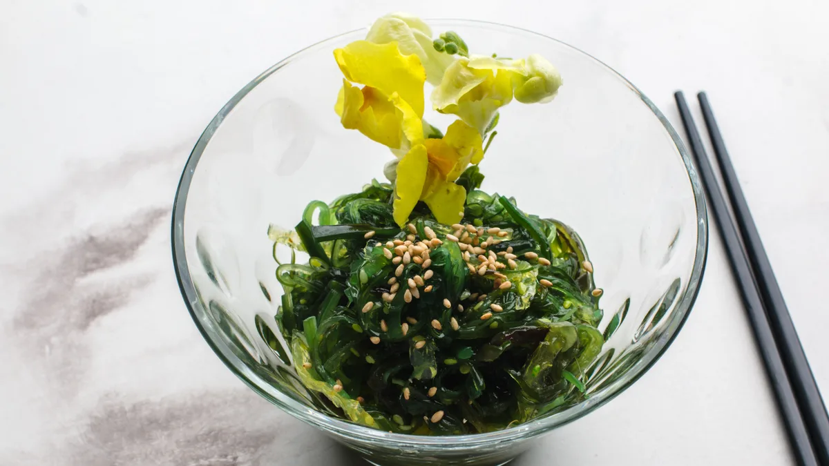 Goma-wakame salat (V)