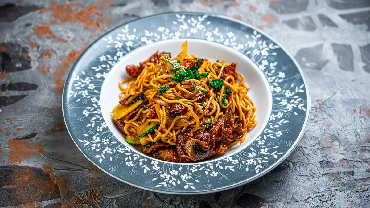 SEALIHA NUUDLID YAKISOBA