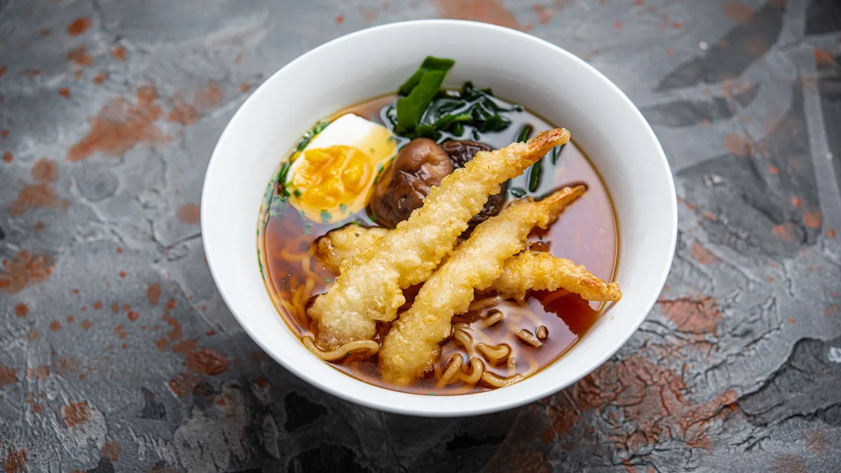 SHOYU KREVETI TEMPURA RAMEN