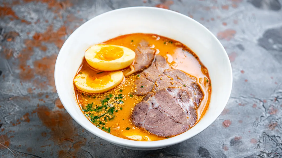 TERAV HAKATA RAMEN