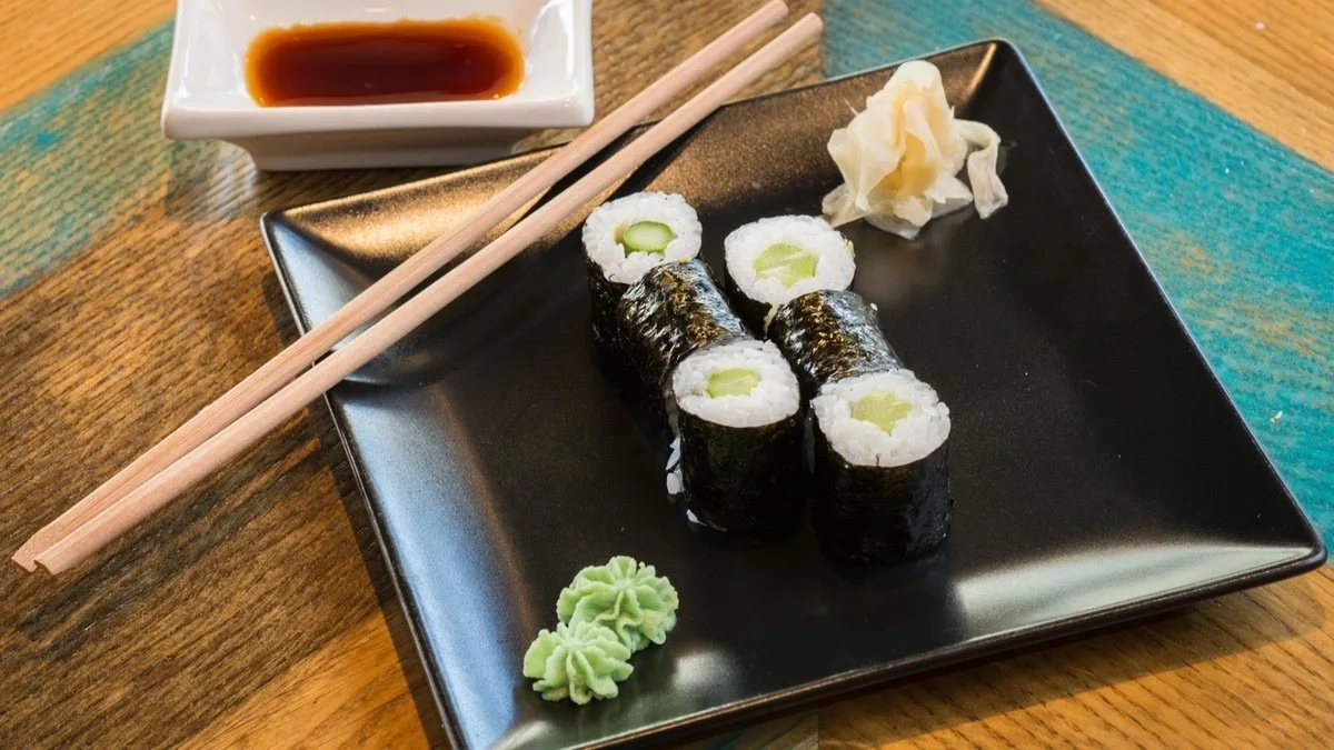 ZÖLDSÉGES MAKI