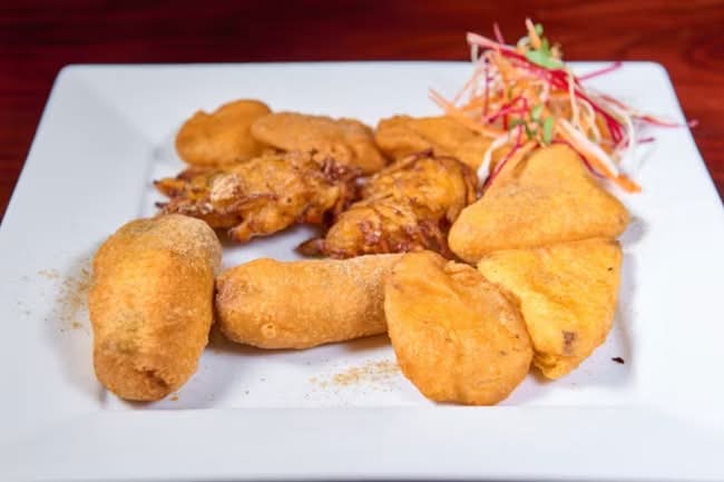 Assorted Pakora Platter